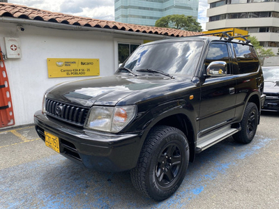 Toyota Prado 2.7 Sumo