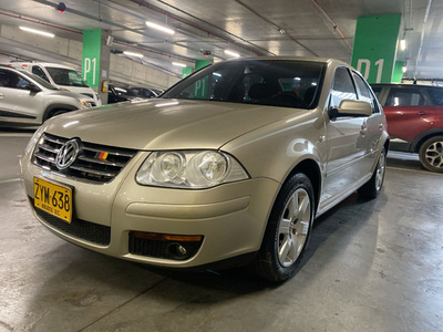 Volkswagen Jetta 2.0 Trendline 4 p