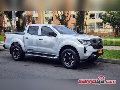 Nissan Frontier Doble Cabina 2.4L 4x2 2022