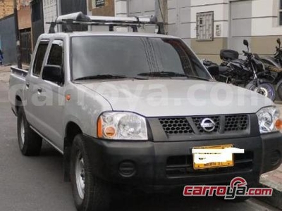 Nissan Frontier NP300 2.4 4x2 Doble Cabina 2013