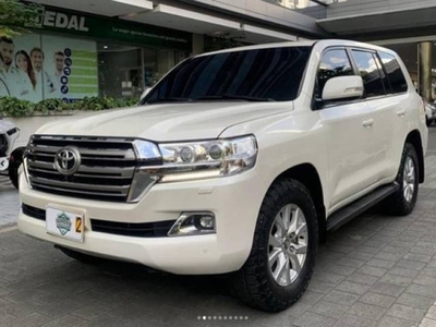 Toyota LC VX SAHARA usado blanco $450.000.000