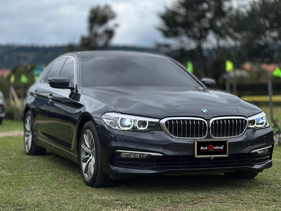 BMW Serie 5 2.0 530i G30 | TuCarro