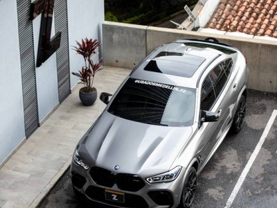 BMW X6 M competition 4.4 SUV dirección asistida automático $680.000.000