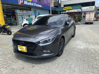 Mazda 3 2.0 Touring usado gris 17.676 kilómetros Medellín