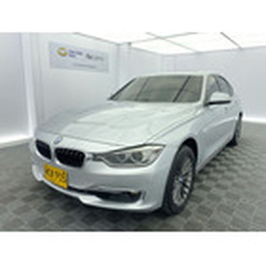BMW Serie 3 2.0 320i F30 Luxury Line Plus