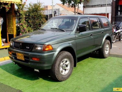 Mitsubishi Nativa 3.0 Mt 1998 4x4 automático Suba