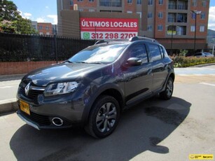 Renault Stepway 1.6 Intense Automática 2019 Delantera gris Cajicá