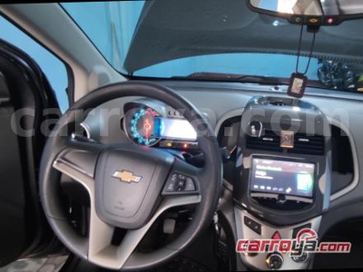 Chevrolet Sonic 1.6 LT MCM Sedan Mecanico 2015