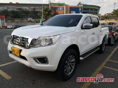 Nissan Frontier NP300 2.5 4x2 Doble Cabina Turbo Diesel Full Equipo 2017