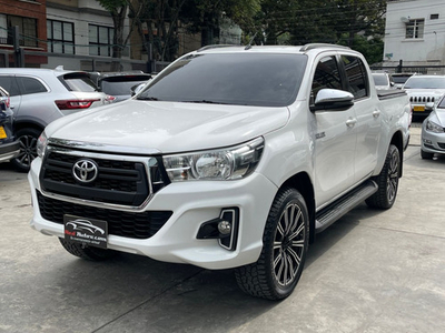 Toyota Hilux 2.4l Mt 2400cc Td 4x4 Euro Iv 2019