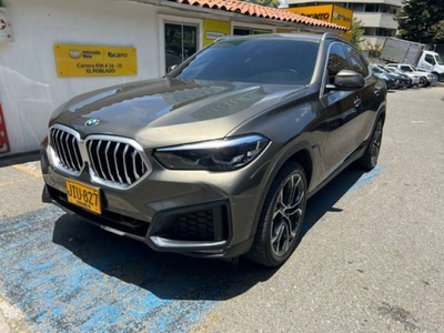 BMW X6 3.0 Xdrive40i 2021 verde 3.0 Medellín