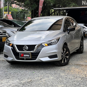 Nissan Versa Sense