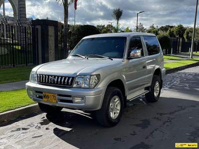 Toyota Prado 2.7 Sumo