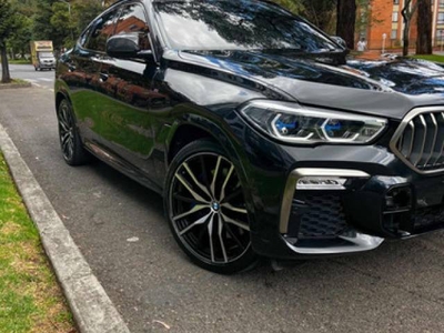 BMW X6 4.4 M 2021 automático 26.000 kilómetros $360.000.000