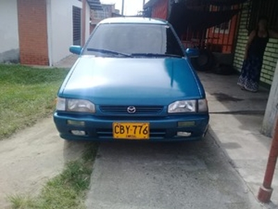 Mazda 323 1995, Manual, 0,5 litres - Calarcá