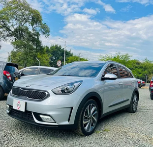 Kia Niro 1.6 Zenith | TuCarro