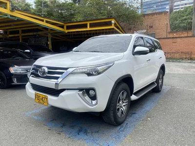 Toyota Fortuner 2.7 Street 2019 | TuCarro