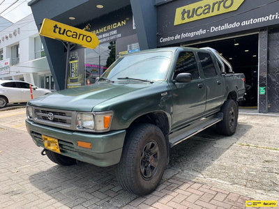 Toyota Hilux 2.4l 117 hp 4x4 | TuCarro