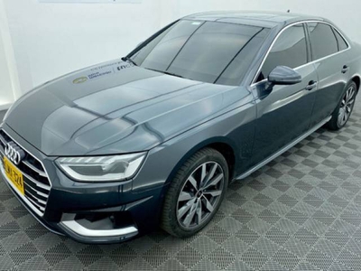 Audi A4 2.0 tfsi advanced Sedán dirección hidráulica 6.500 kilómetros $160.000.000