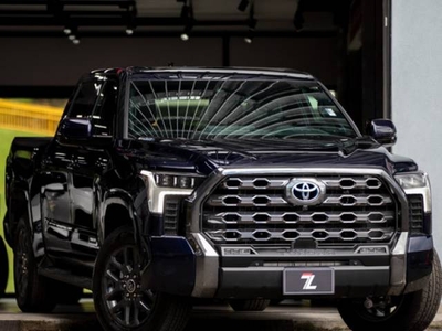 Toyota Tundra iforce max platinium 2022 4x4 híbrido Medellín