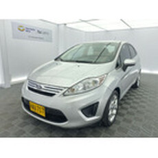 Ford Fiesta 1.6 Sportback Automática