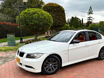 BMW Serie 3 2.0 320i E90 | TuCarro