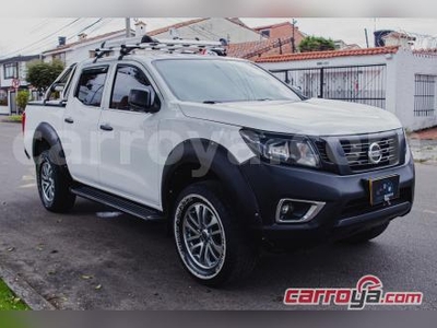 Nissan Frontier Np300 2.4 4x2 Doble Cabina 2019