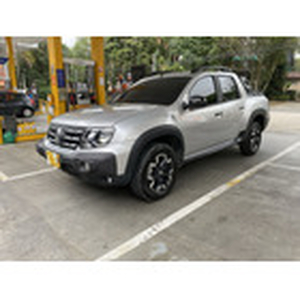 Renault Duster Oroch 2.0 Intens 4X2