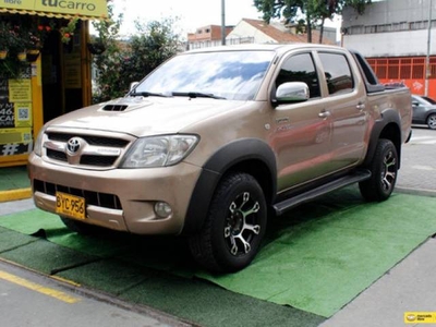 Toyota Hilux 3.0 Vigo Pick-Up 207.000 kilómetros $85.000.000