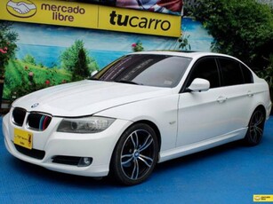 BMW Serie 3 2.0 320i E90 Lci blanco 2000 Suba