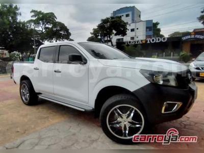 Nissan Frontier NP300 2.5 Doble Cabina 4x2 Gasolina 2017