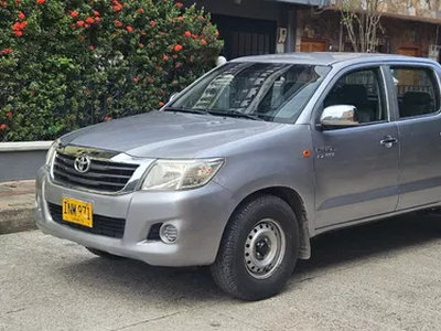 Toyota Hilux 2.7 Imv 4x2