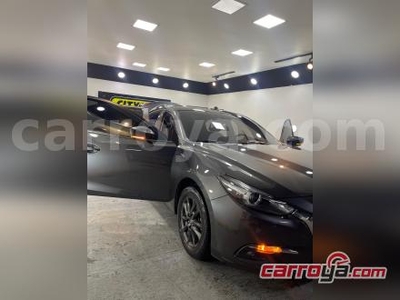 Mazda 3 2.0 Sport Touring Automatico 2020