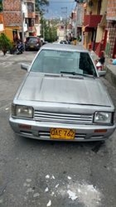 Mazda 323 1985, Manual - Medellín