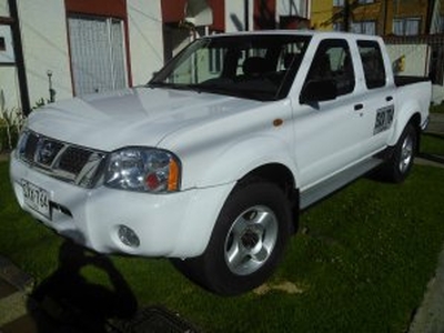Nissan Frontier 2011, Manual, 3 litres - Bogotá
