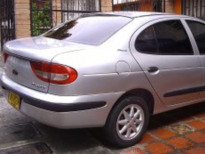 Renault Megane 2004, Manual, 1.4 litres - Bello