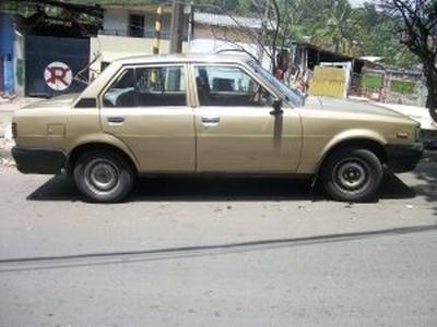 Toyota Corolla 1980, Manual - Medellín