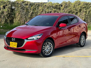 Mazda 2 Sedan GRAND TOURING AUTOMATICO
