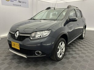 Renault Stepway 1.6 Dynamique / Intens Automática Hatchback gasolina Delantera Usaquén