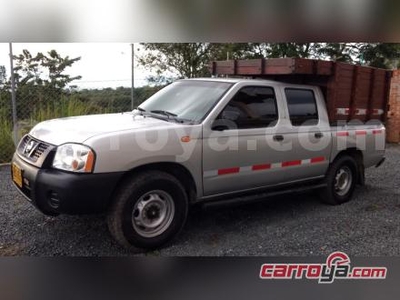 Nissan Frontier NP300 2.4 4x2 Doble Cabina 2015