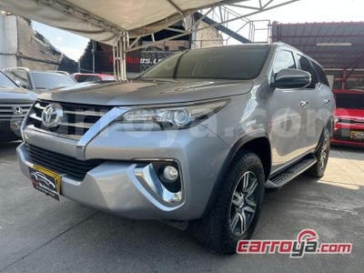 Toyota Fortuner Urbana 4x2 Automatica 2019