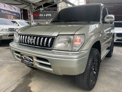 Toyota Prado 2.7 Sumo