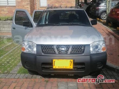Nissan Frontier Doble Cabina 2.4L 4x2 2013