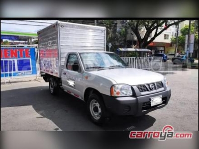 Nissan Frontier NP300 Chasis 2.5 4x2 Gasolina 2015