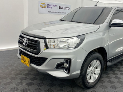 Toyota Hilux 2.4l CO | TuCarro