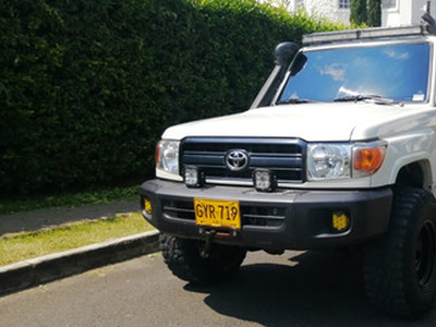 Toyota Land Cruiser 4.0 V6