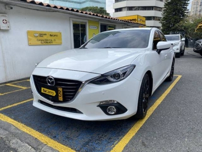 Mazda 3 2.0 Grand Touring 2016 blanco Sabaneta