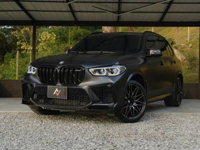 BMW X5 4.4 M Camioneta negro dirección hidráulica $700.000.000