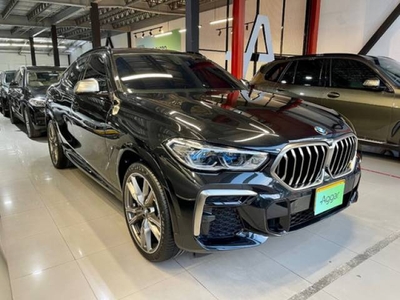 BMW X6 M50i Camioneta 3.336 kilómetros dirección hidráulica $394.900.000