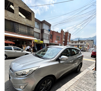 Hyundai TUCSON IX-35 2.0l 164 hp 4x4